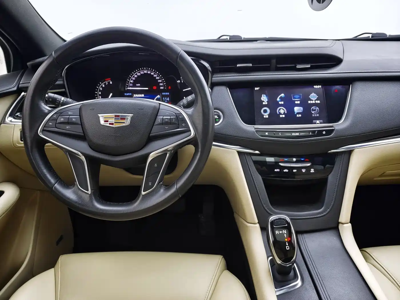 Cadillac XT5 2017 2016 25T Technology Model
