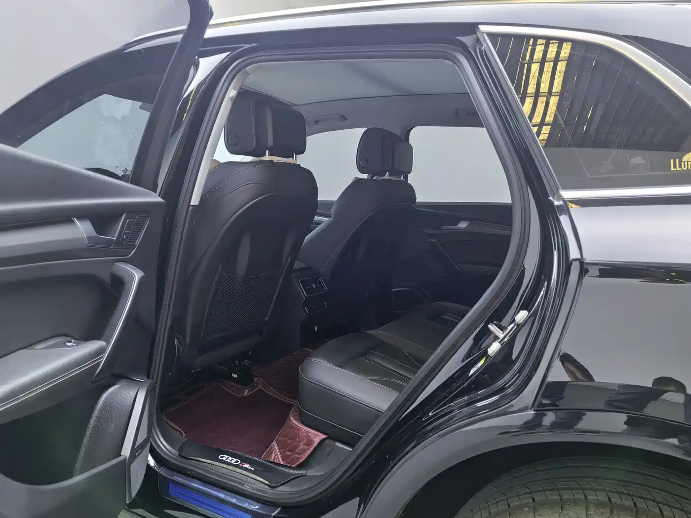 Audi Q5L 2022 45T Luxury Dynamic фото 6