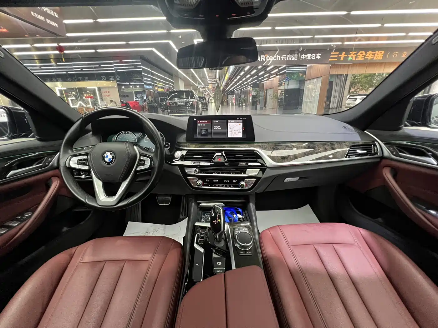 BMW 5 Series 2018 Facelift 530Li Leading M Sport Package фото 10