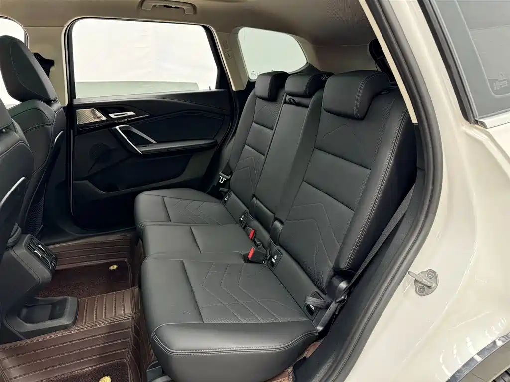 BMW X1 2023 sDrive25Li X Design Package фото 16