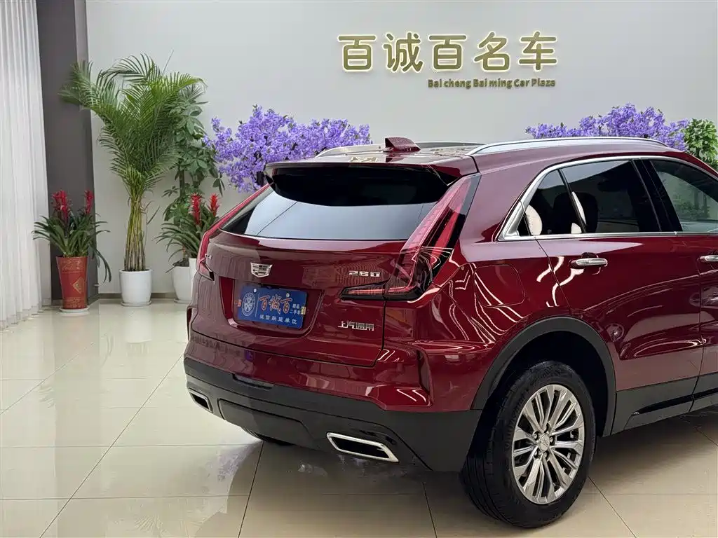 Cadillac XT4 2024 28T 2WD Luxury фото 7