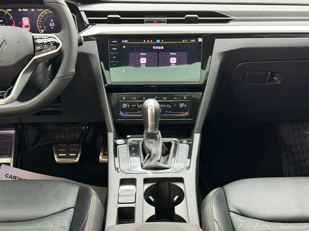 Volkswagen FAW-Volkswagen CC 2024 380TSI Eye-catching Public Sharing Edition фото 25