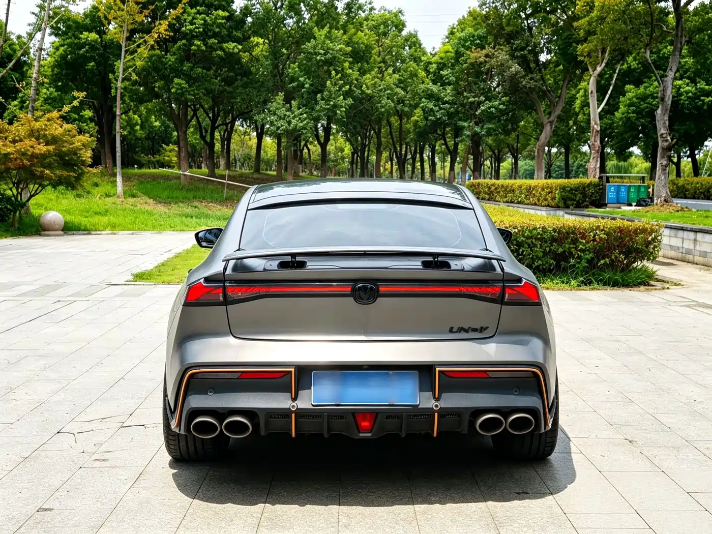 Photo 5 - Changan UNI-V