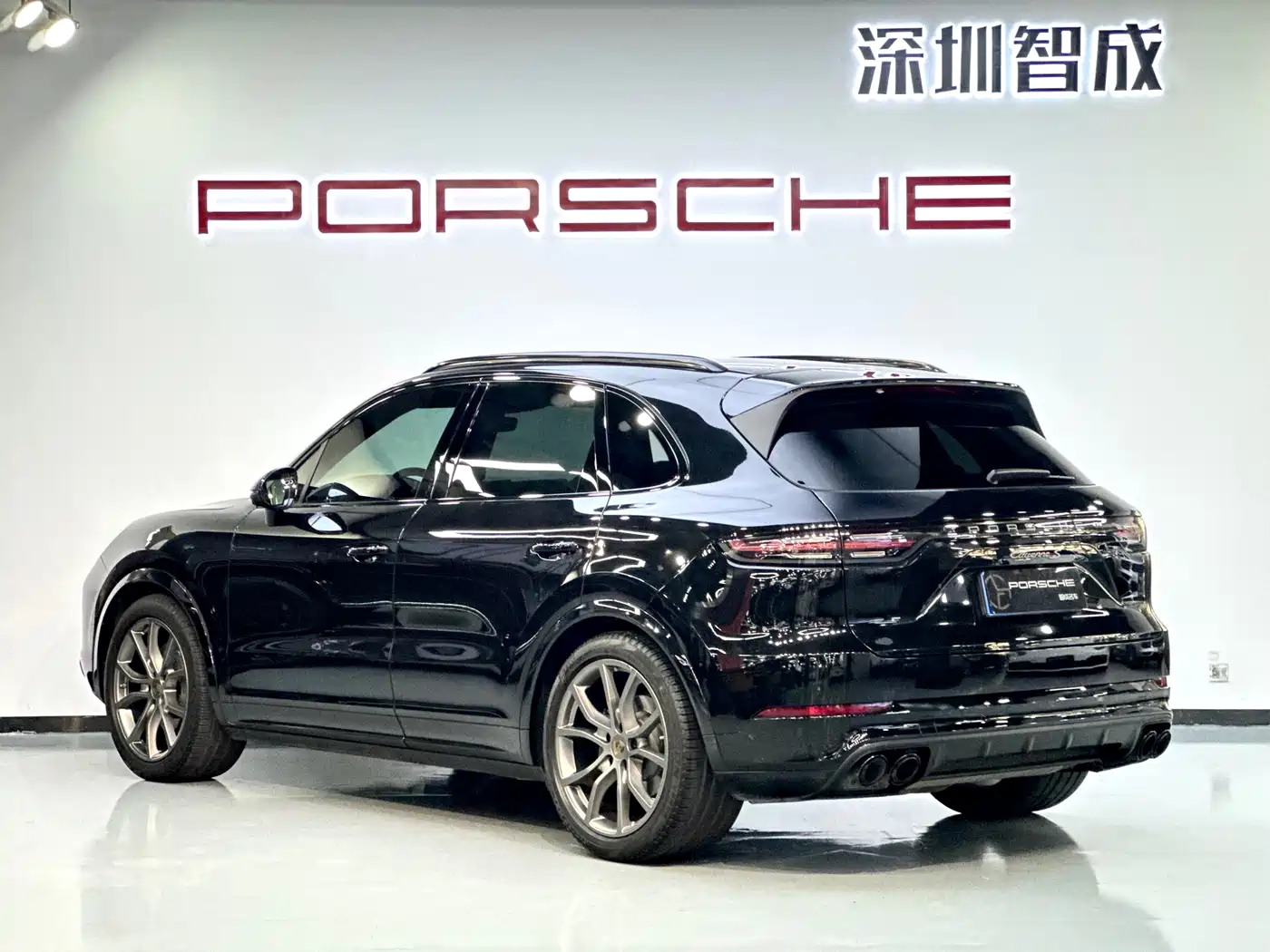 PORSCHE CAYENNE