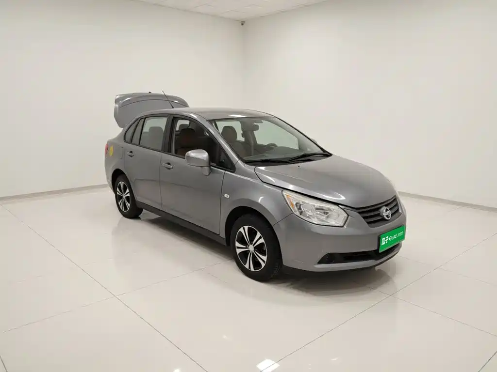 2014 Venucia D50