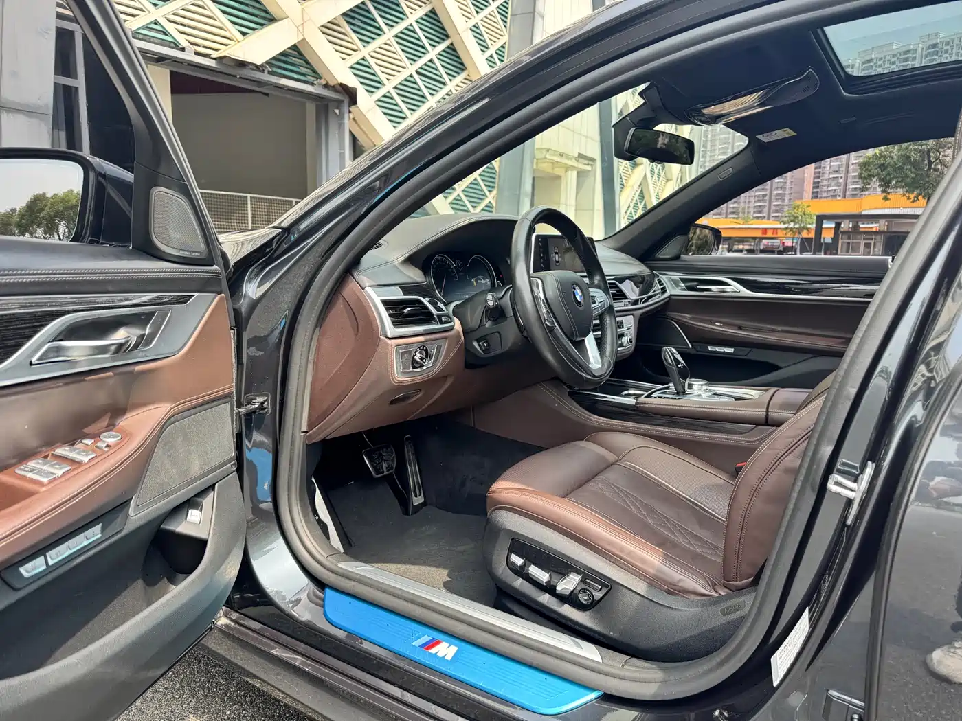 BMW 7 Series 2018 730Li Premium Type M Sport Package фото 5