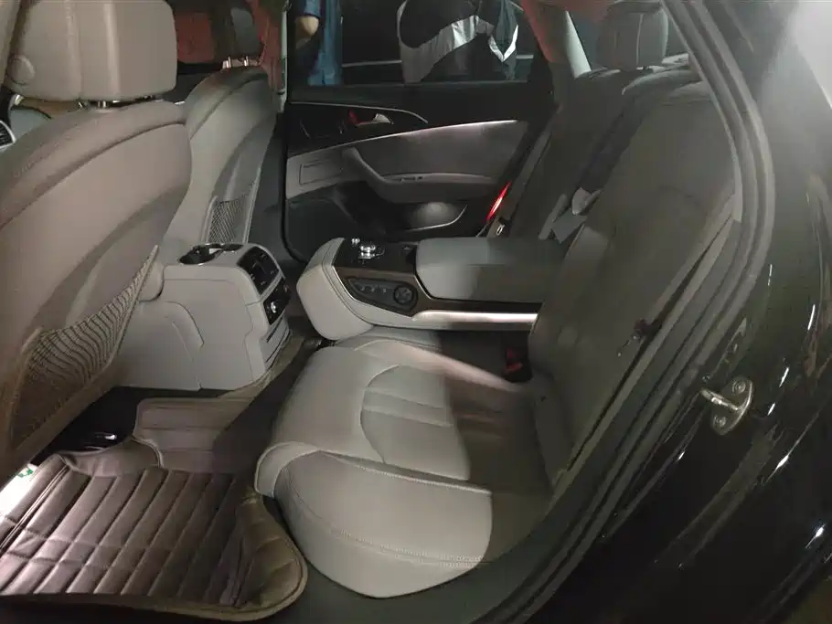 Audi A6L 2014 50 TFSI quattro Luxury фото 11
