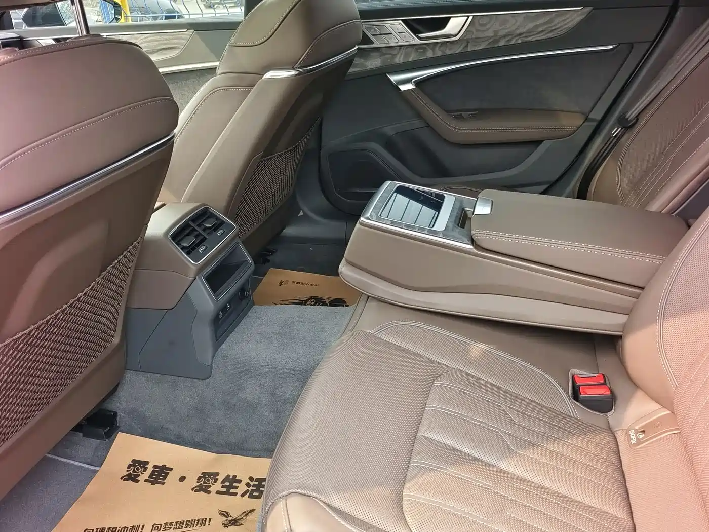 AUDI A7L