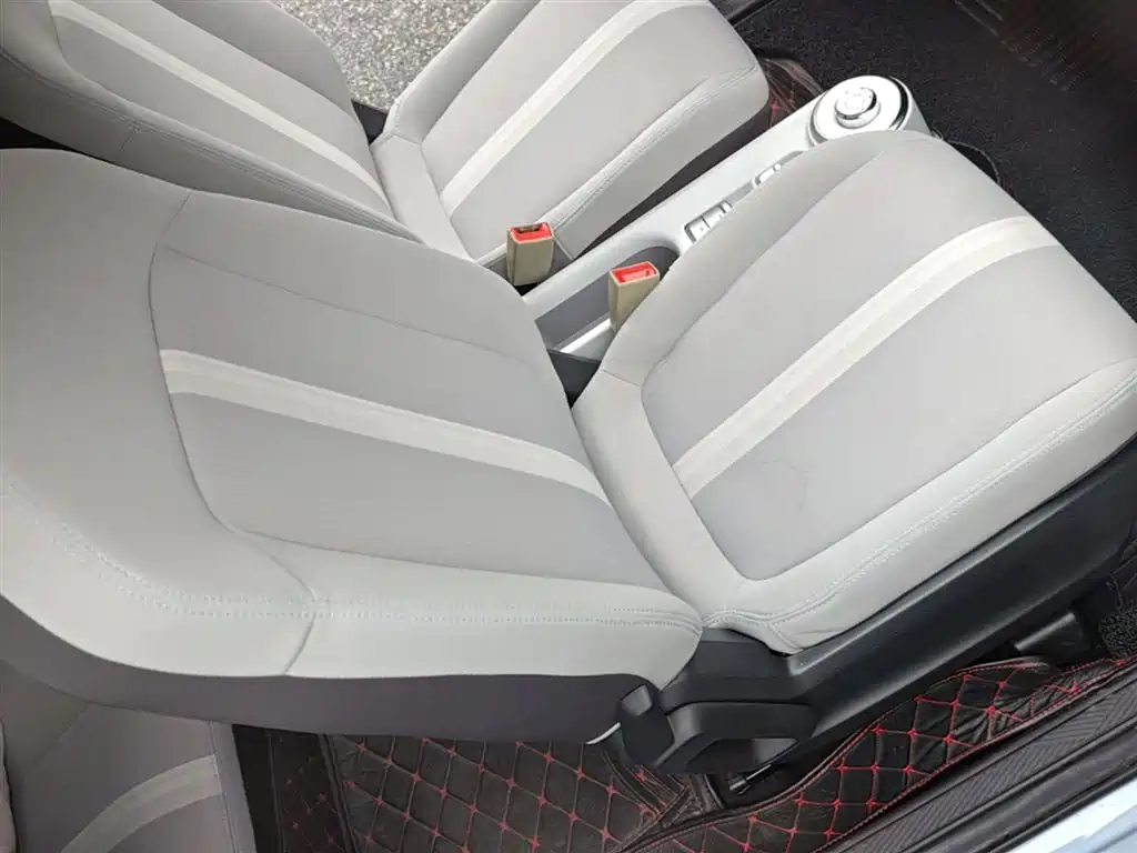 Wuling Motors Wuling Air ev 2023 2023 Model 4-Seater Standard Edition