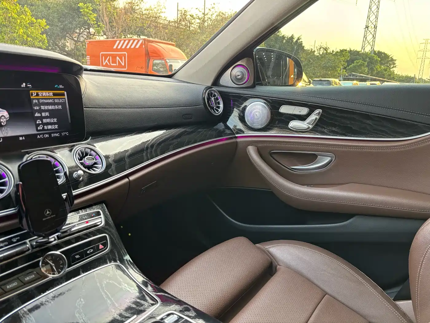 Mercedes-Benz E-Class 2019 E 200 L Sport 4MATIC фото 33