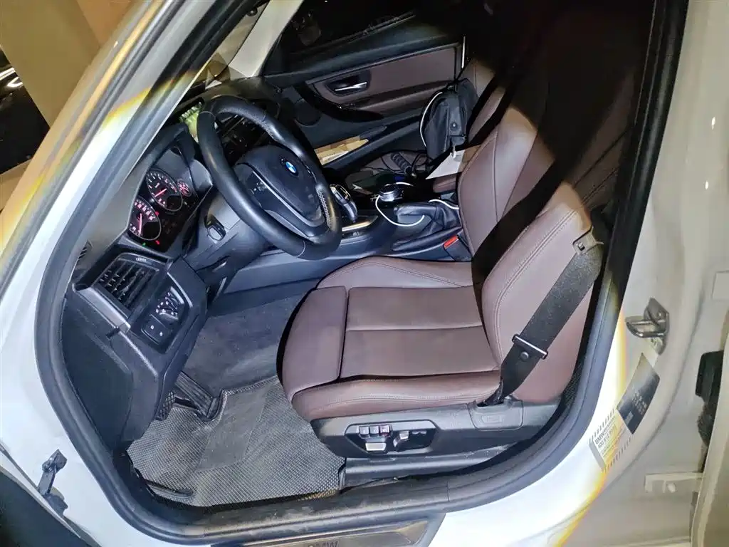 BMW 3 Series 2019 320Li Fashion Type фото 8