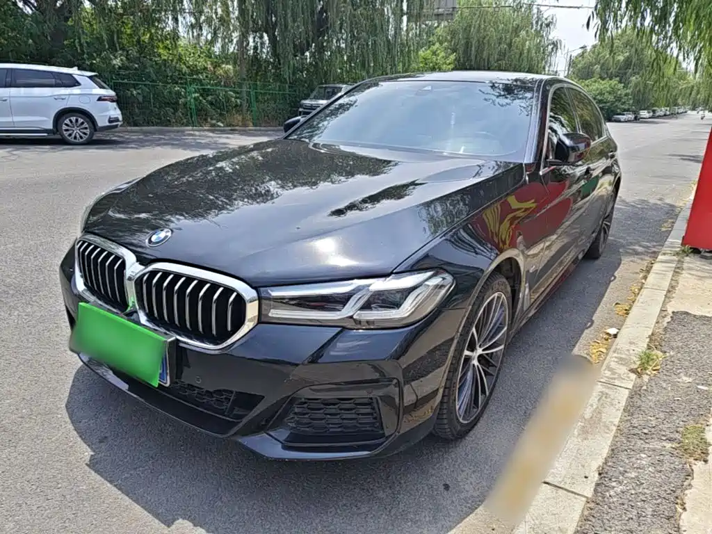 Фото 1 - BMW 5 Series
