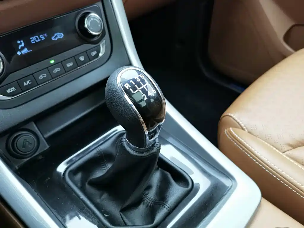 BAIC Huansu S7 2018 2018 1.5T Manual Premium