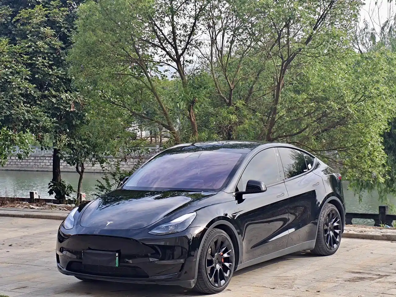 Tesla Model Y 2021