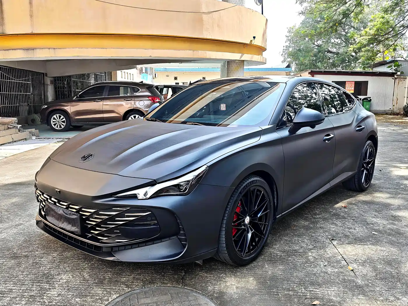 MG MG7