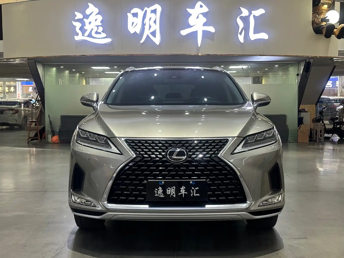 Lexus RX 2020 300 4WD Elegance Edition China VI фото 2