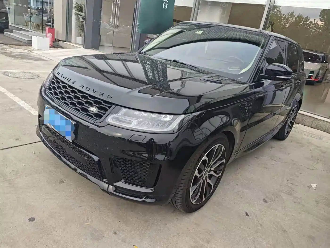 Land Rover Range Rover Sport 2021 3.0 L6 Gloss Black Edition