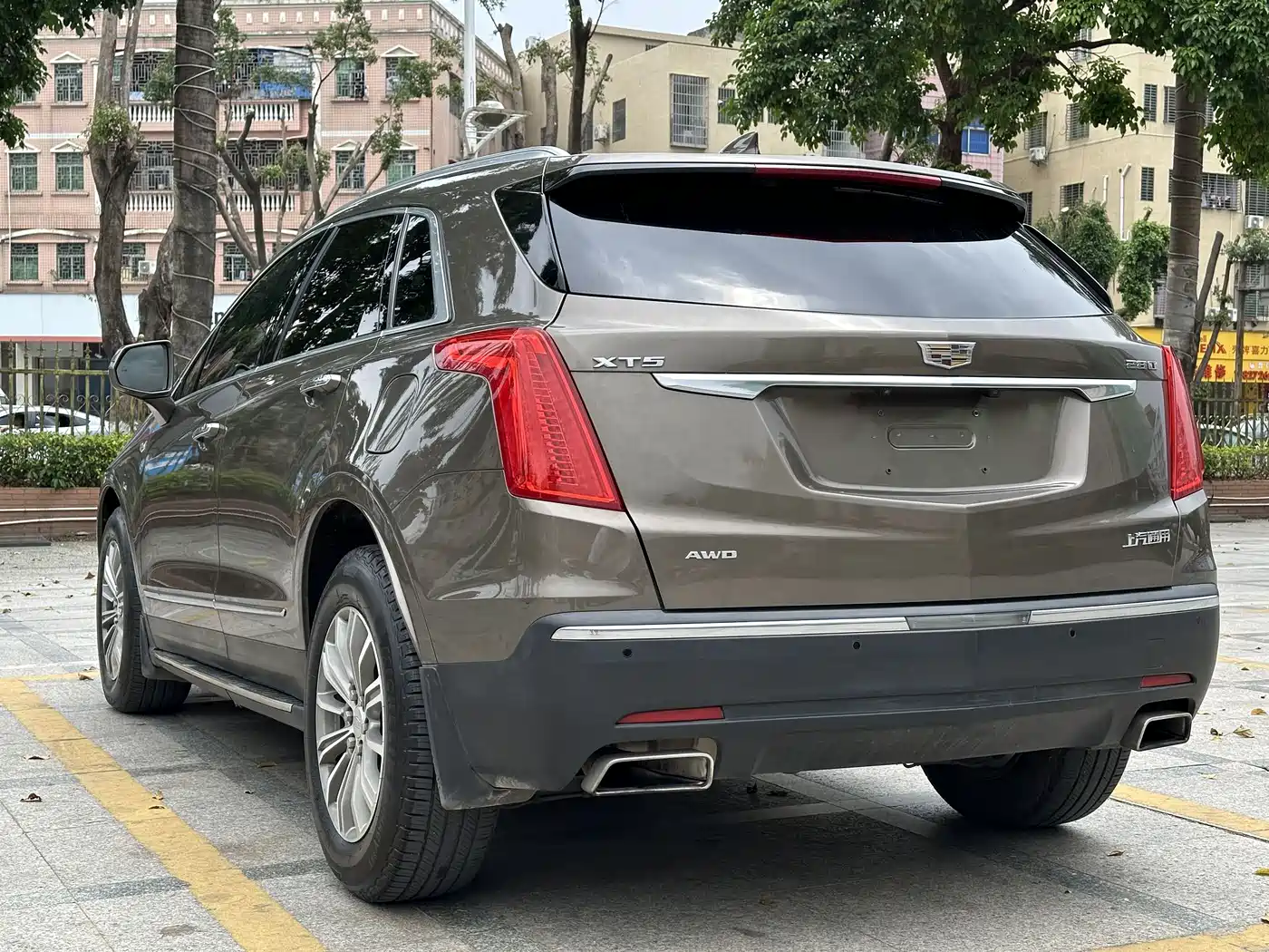 CADILLAC XT5