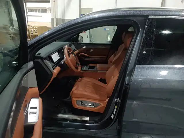 BYD Tang L 2025 DM 200KM AWD LiDAR Flagship — фото 5