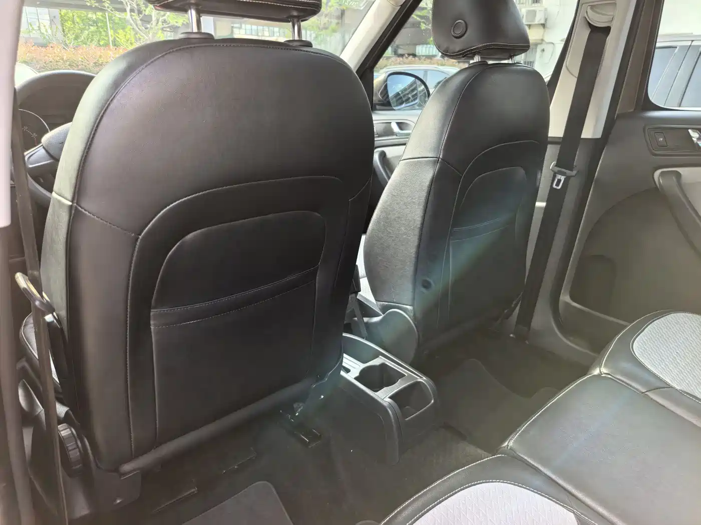 Škoda Yeti 2016 1.4TSI DSG Forward Edition фото 16