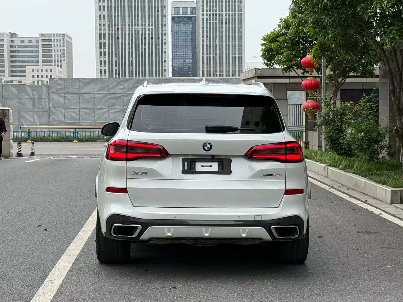 BMW X5 (Import) 2019 xDrive40i Exclusive M Sport Package фото 4