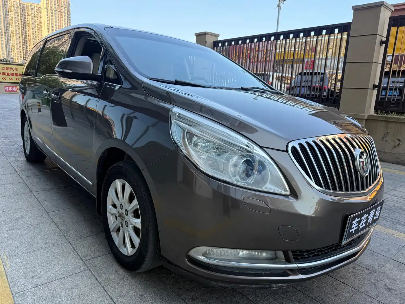 Фото 3 - Buick GL8