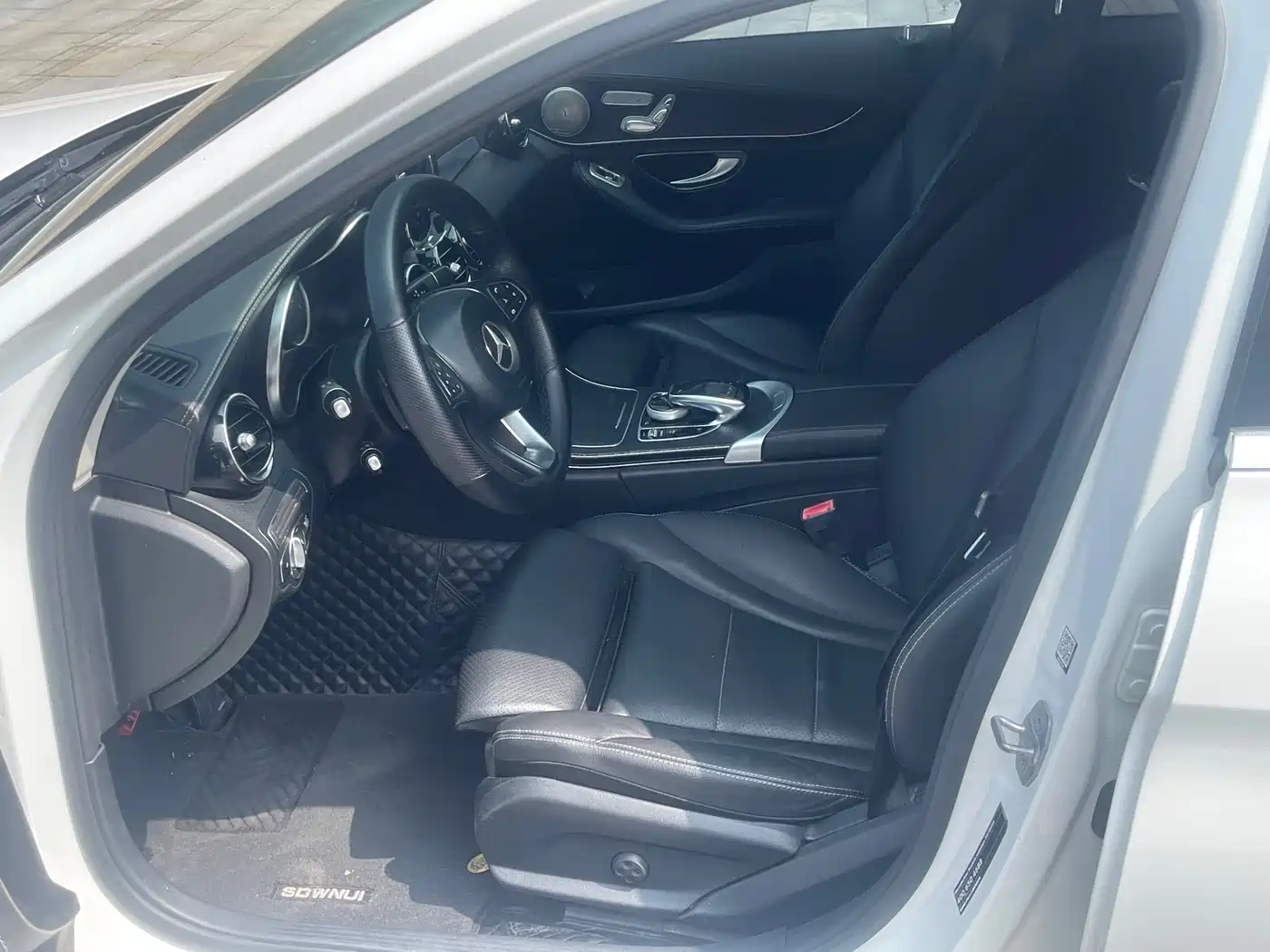 Mercedes-Benz C-Class 2018 C 200 L Sport Edition фото 3