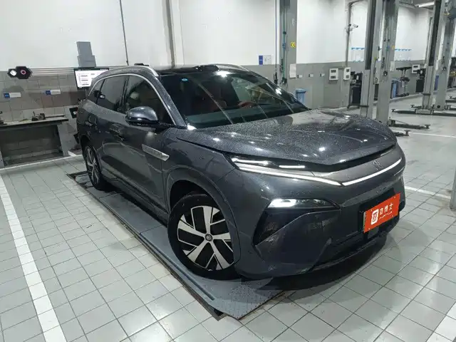 BYD Tang L 2025 DM 200KM AWD LiDAR Flagship — фото 2