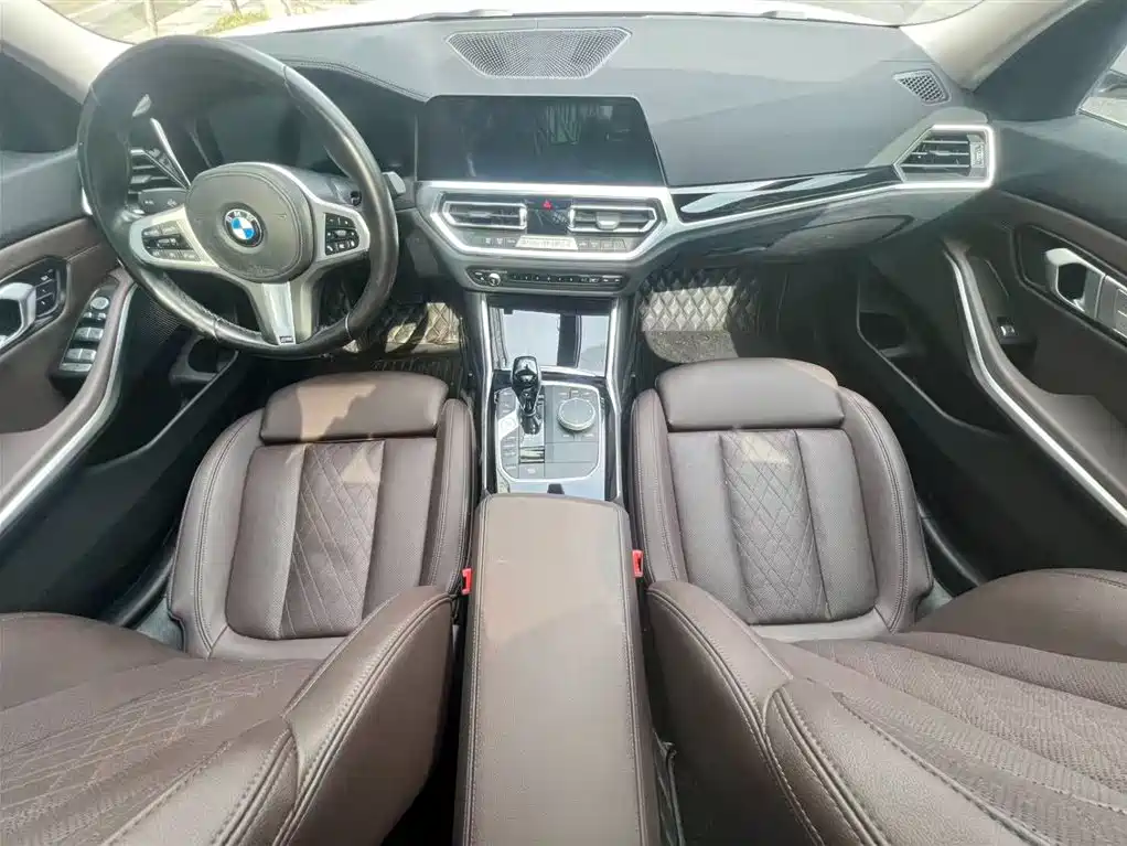 BMW 3 Series 2022 320Li M Sport Package фото 13