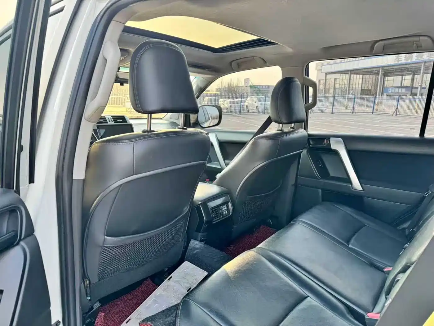 Toyota Prado 2016 2.7L Auto Luxury Edition фото 6