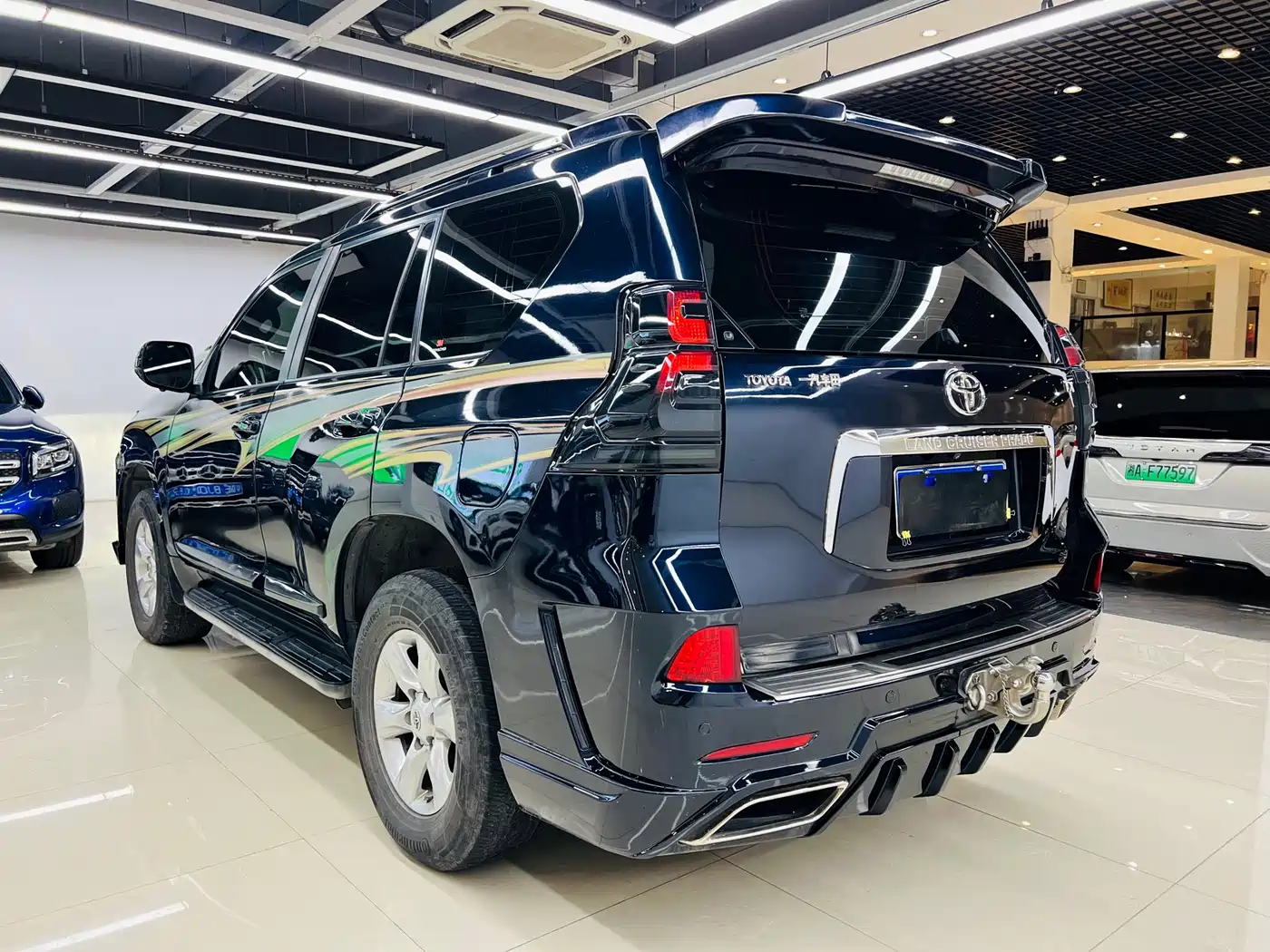 Toyota Prado 2010 4.0L Automatic TX-L фото 17