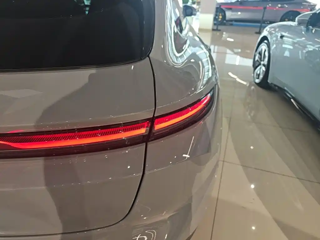 NIO ET5T 2025 2024 75kWh Touring