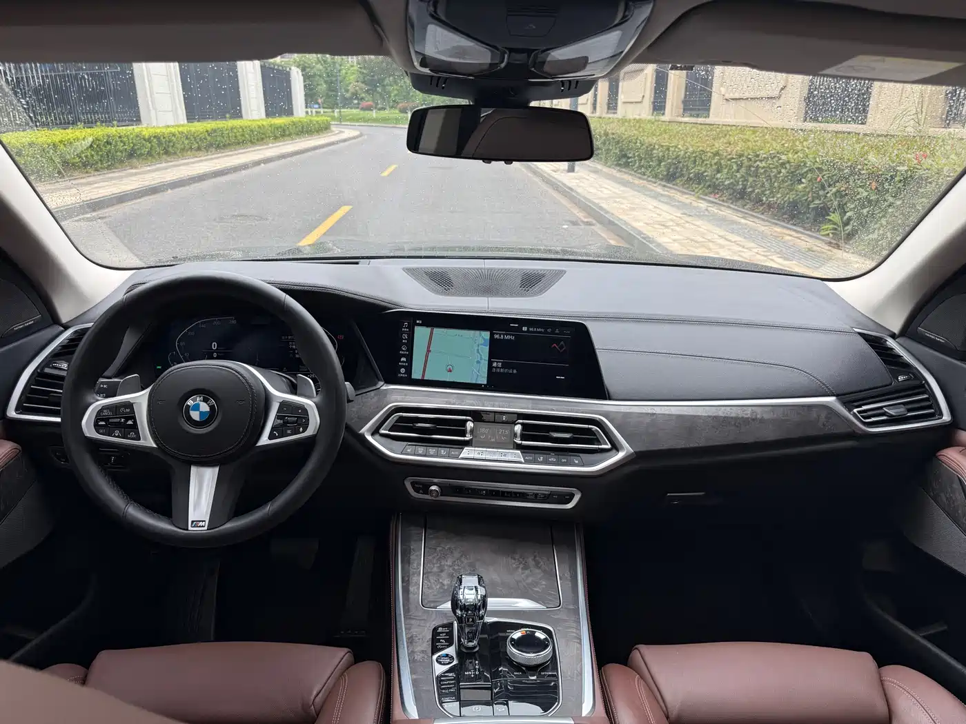 BMW X5 (Import) 2019 xDrive40i Exclusive M Sport Package фото 12