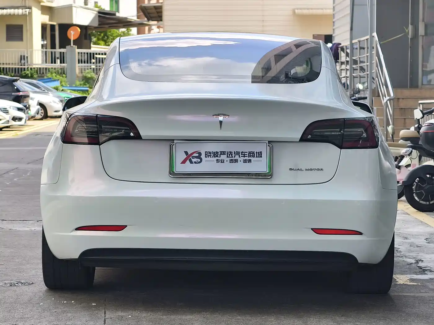 Tesla Model 3 (Import) 2019 2019 Long Range All-Wheel Drive Edition