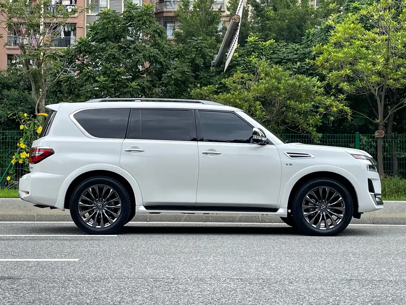 Nissan Patrol 2023 2023 ARMADA 5.6L Armada Flagship Edition