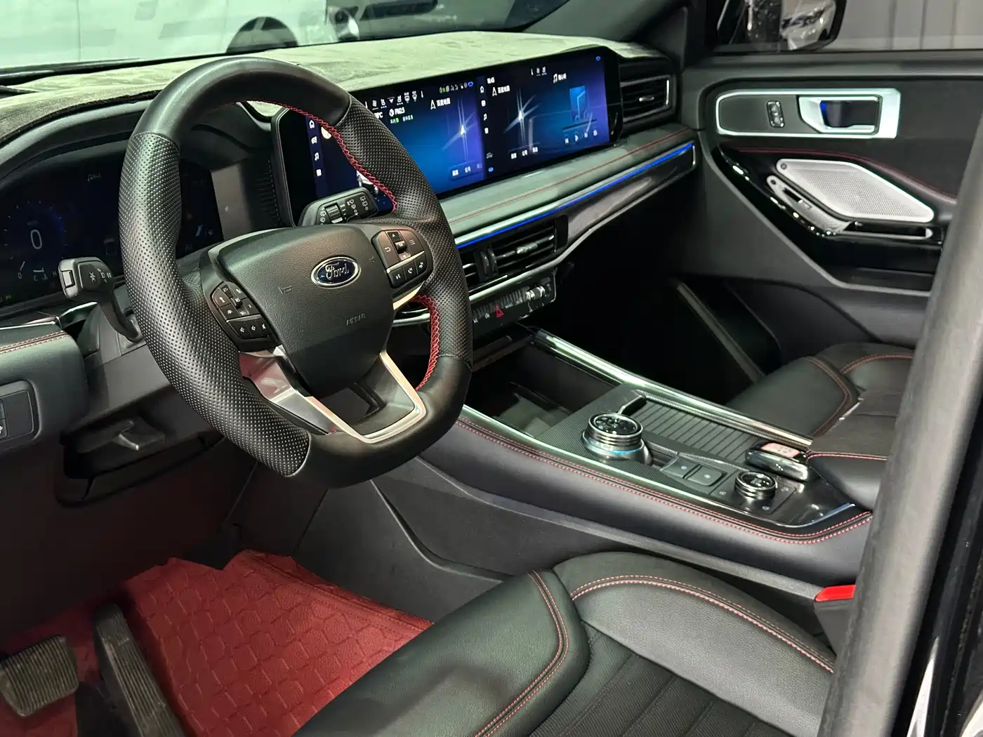 FORD EXPLORER