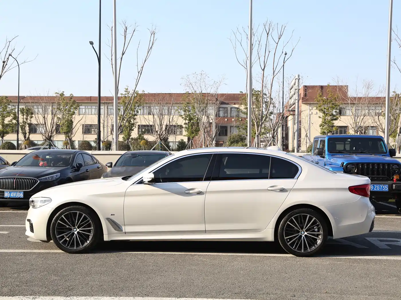 BMW 5 Series 2020 530Li Leading M Sport Package фото 17
