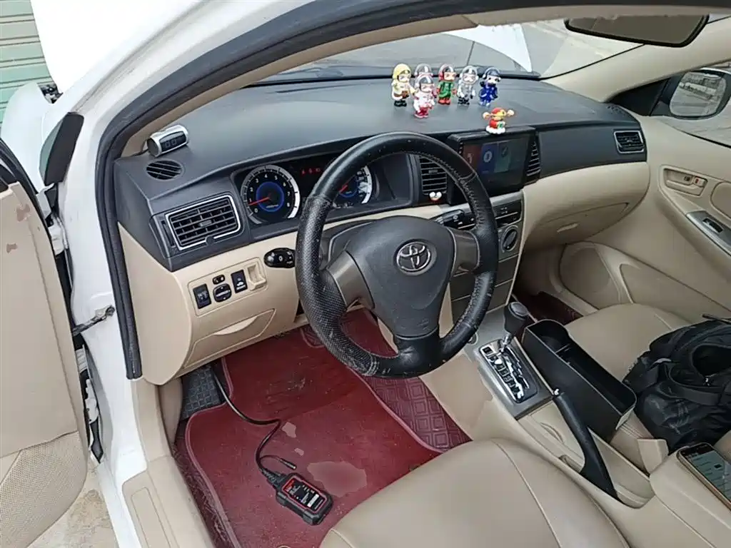 Toyota Corolla 2013 1.6L Automatic Excellence Edition фото 10
