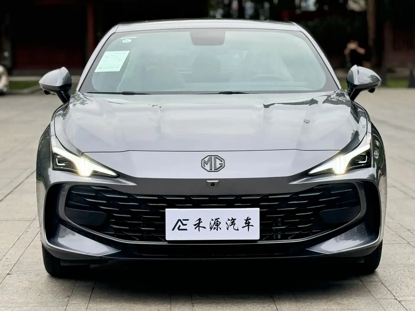 MG MG7