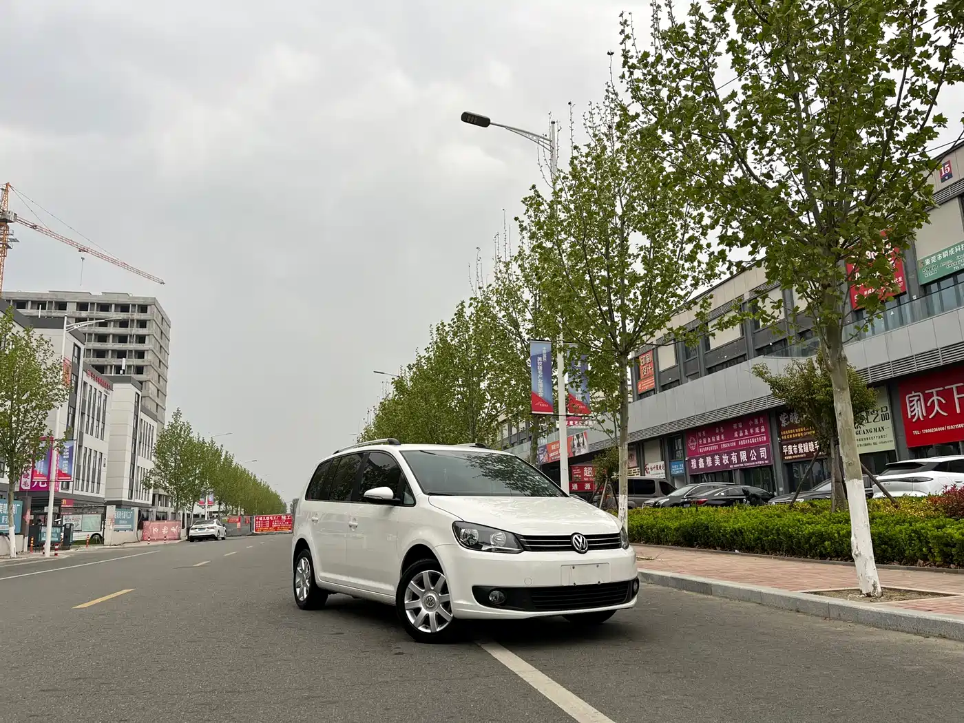 صورة 18 - Volkswagen Touran