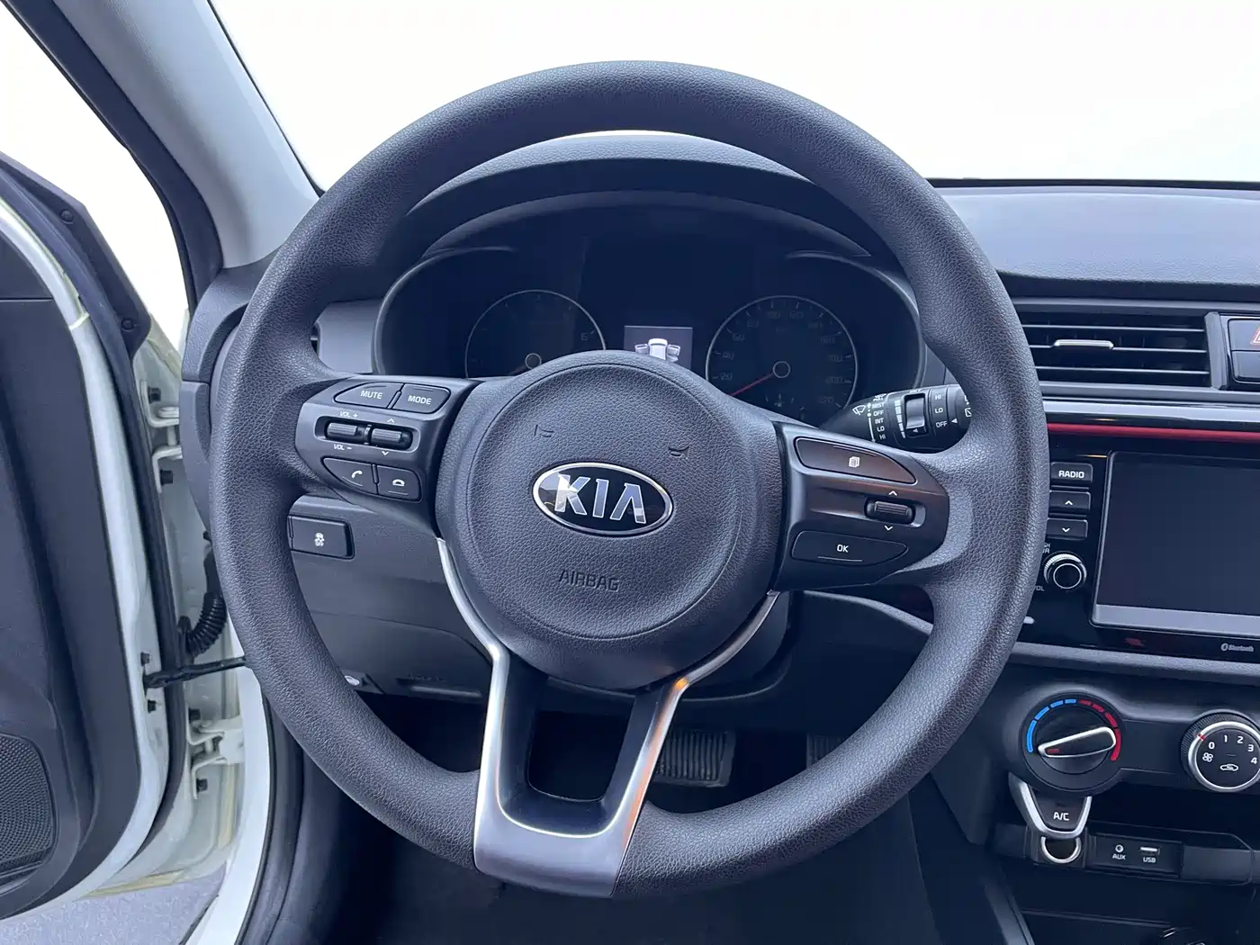 KIA KX CROSS