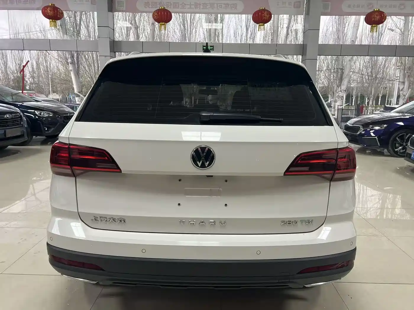 Volkswagen Tharu 2022 280TSI FWD Luxury Edition фото 5