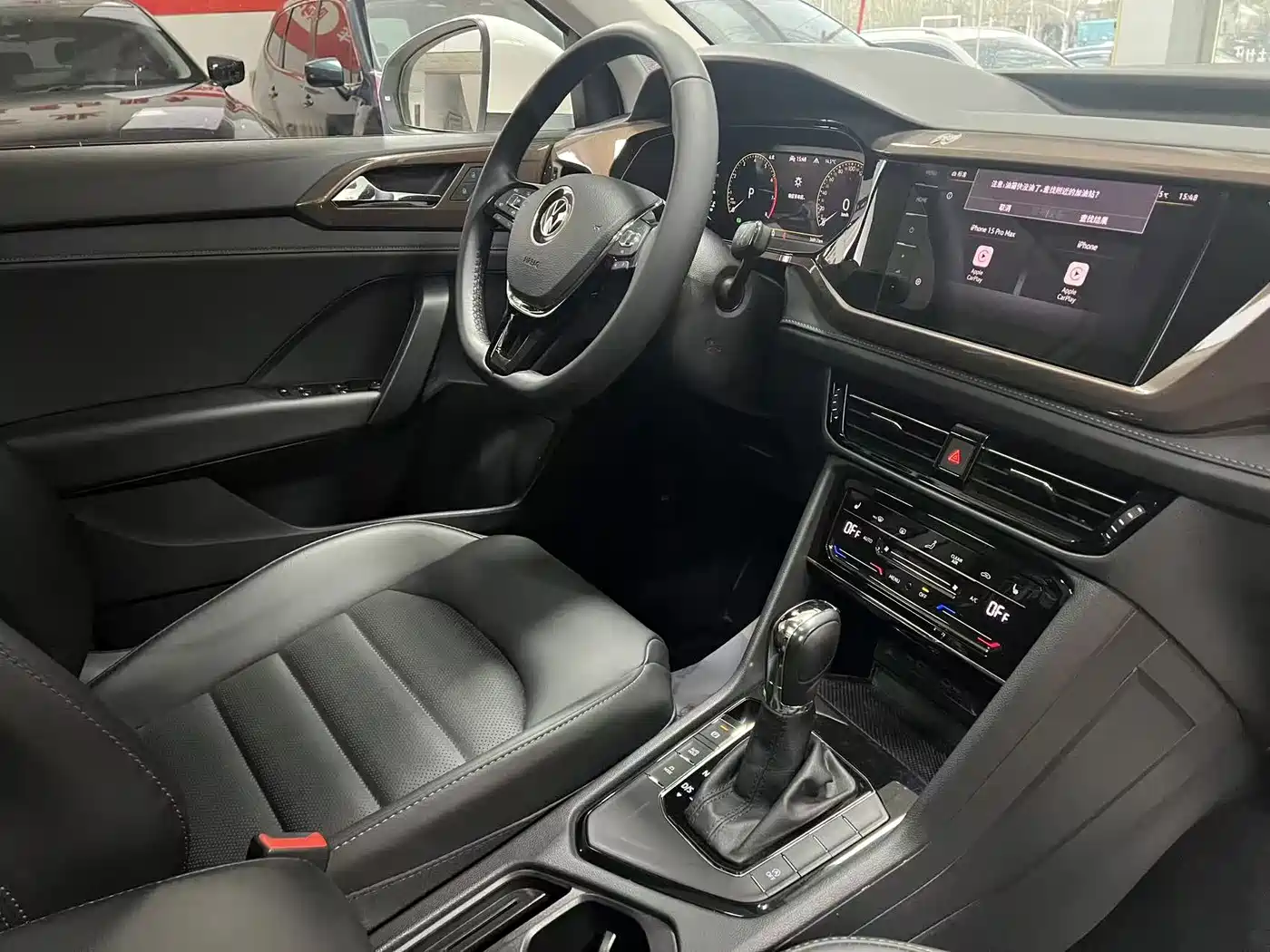 Volkswagen Tharu 2022 280TSI FWD Luxury Edition фото 11