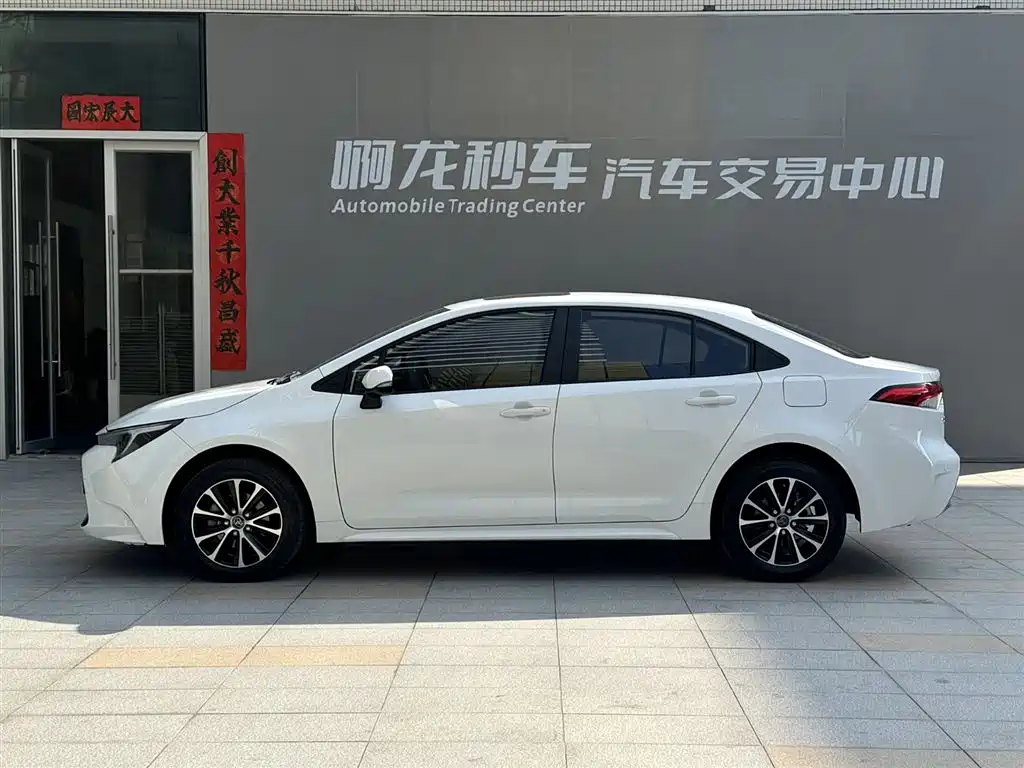 Toyota Levin 2024 185T CVT Luxury Edition фото 21