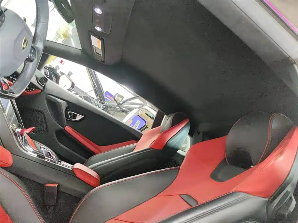 Lamborghini Huracán 2019 Huracán EVO фото 9
