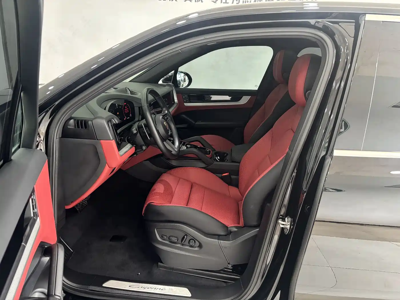 Porsche Cayenne 2024 Cayenne 3.0T фото 12