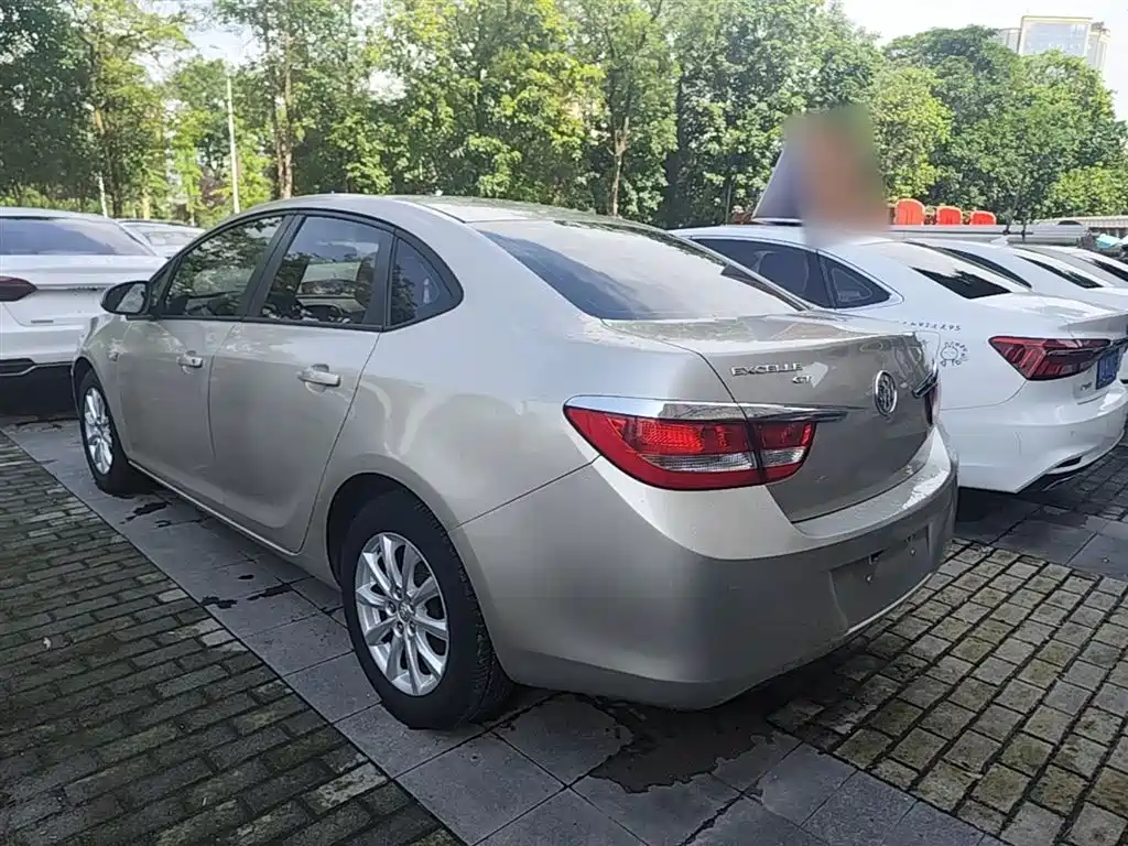 Buick Excelle 2013 Model GT 1.6L Manual Comfort фото 5