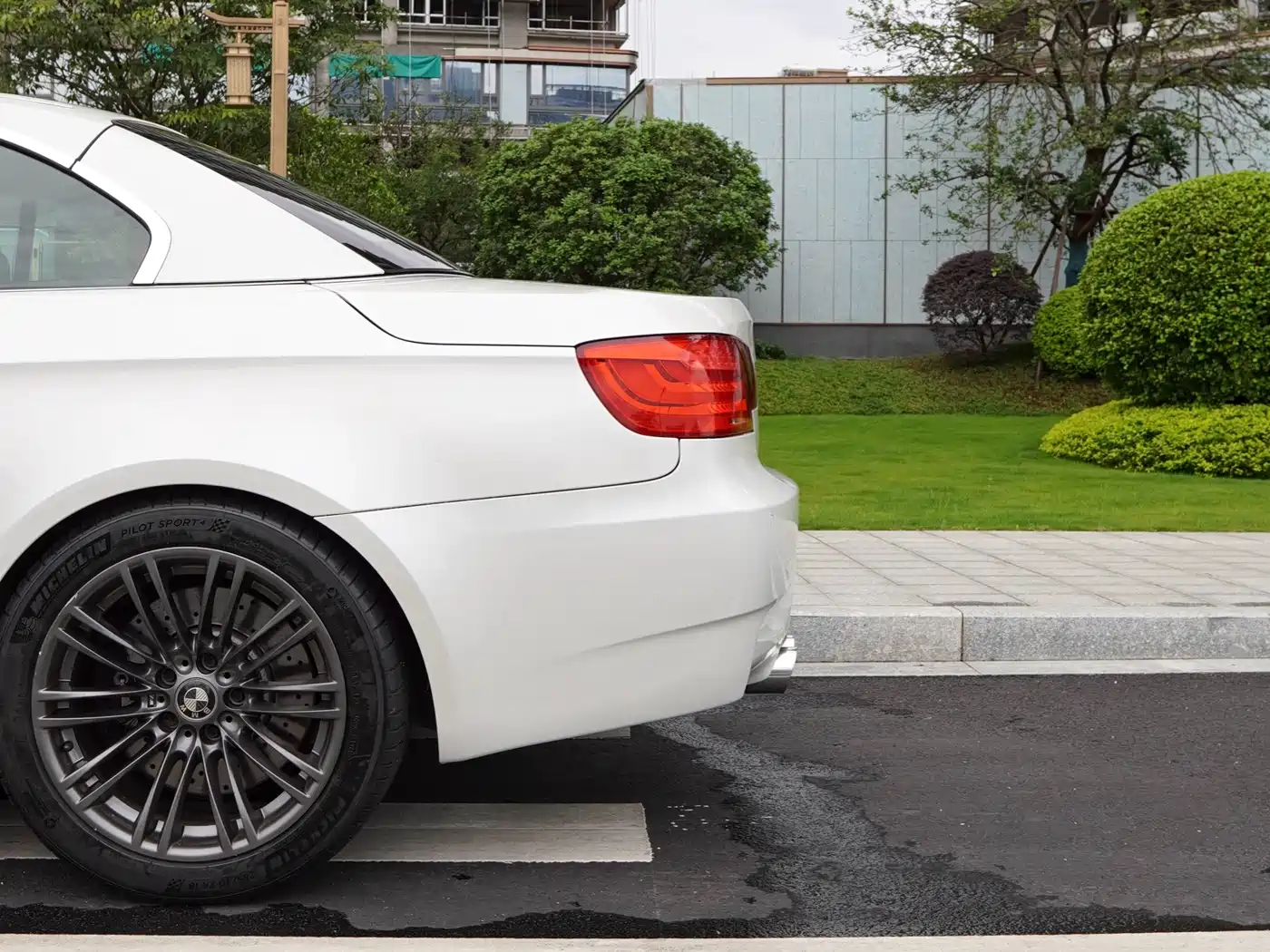 BMW M3 2009 BMW M3 Convertible фото 33