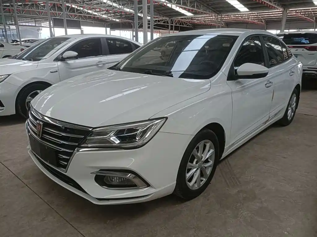 Roewe i5 2020 1.5L Manual 4G Connected Premium Edition