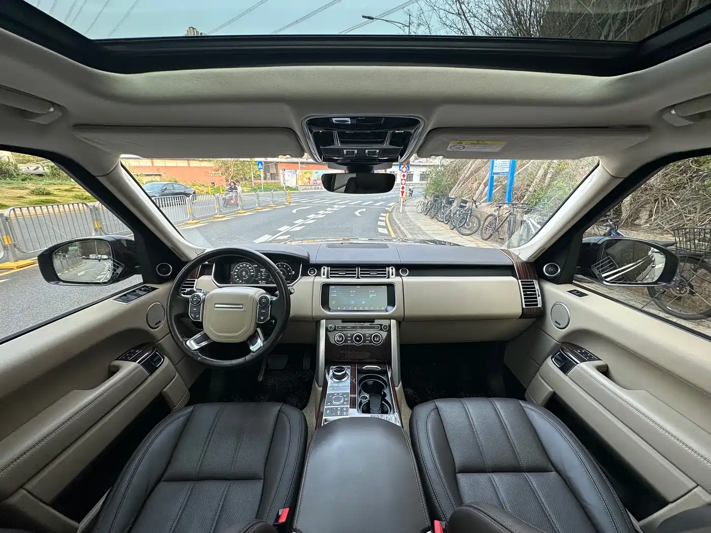 Land Rover Range Rover 2017 3.0 SC V6 Vogue фото 9